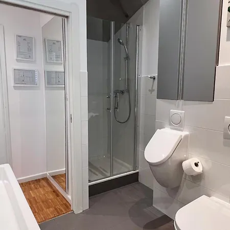 Cozy Near The * Split