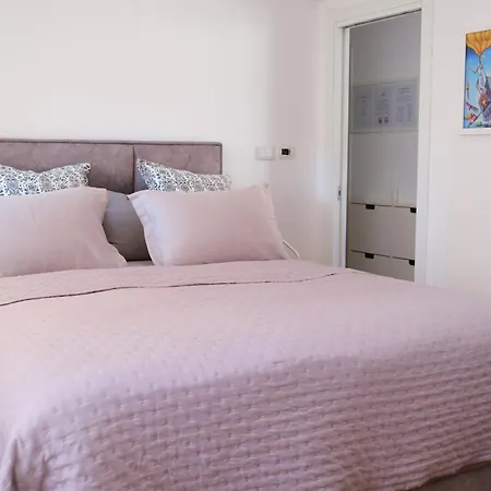 Lägenhet Cozy Near The Split